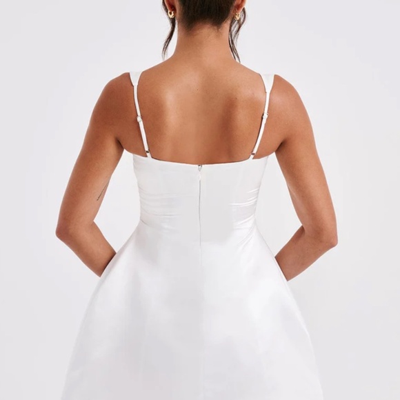 Babyboo Sofie Mini Dress - Ivory XL NWT - Picture 2 of 4